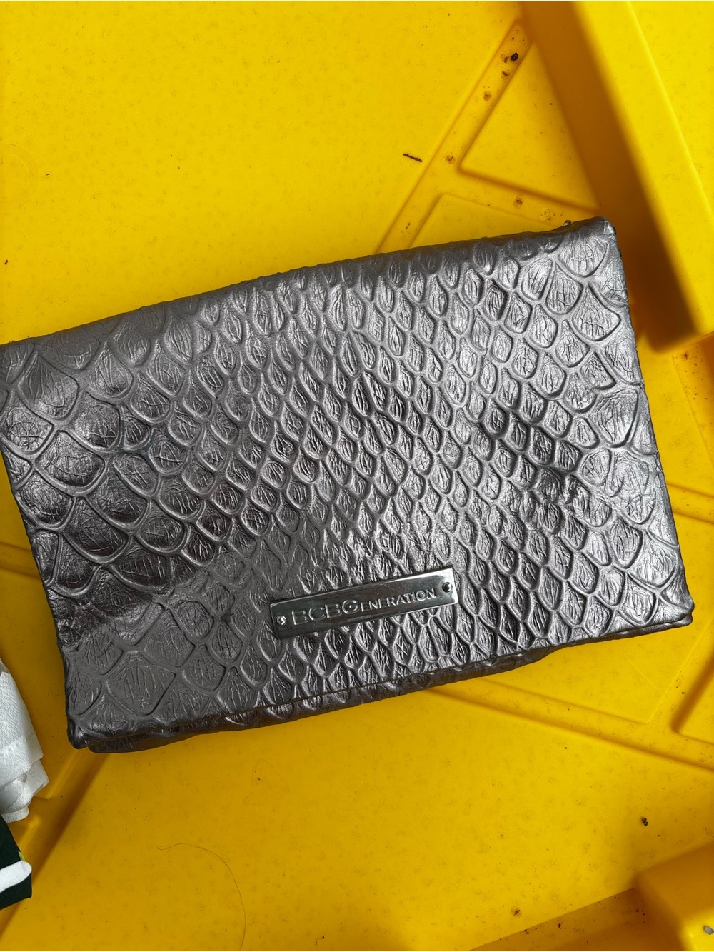 BCBGeneration Metallic Silver Men’s Textured Clutch Wallet